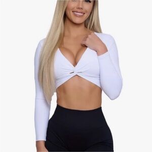 PeacheeBum White Cropped Athletic Long Sleeve Top